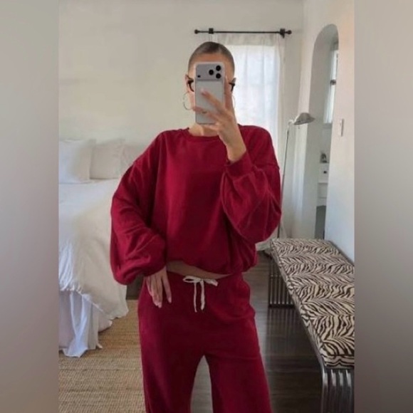 Vuori Sedona Straight Leg Sweatpant in Strawberry Sz. Large - Picture 5 of 7